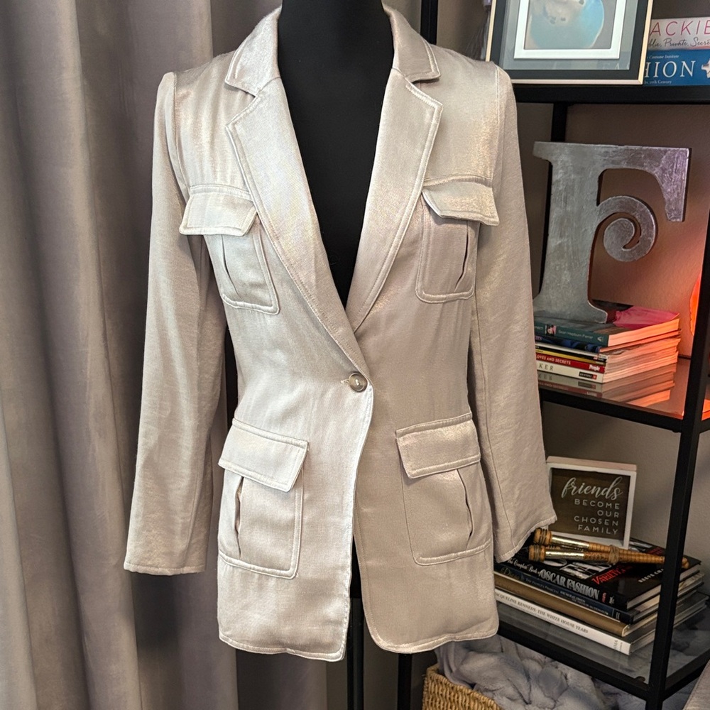 Current Air Shimmering Silver Blazer